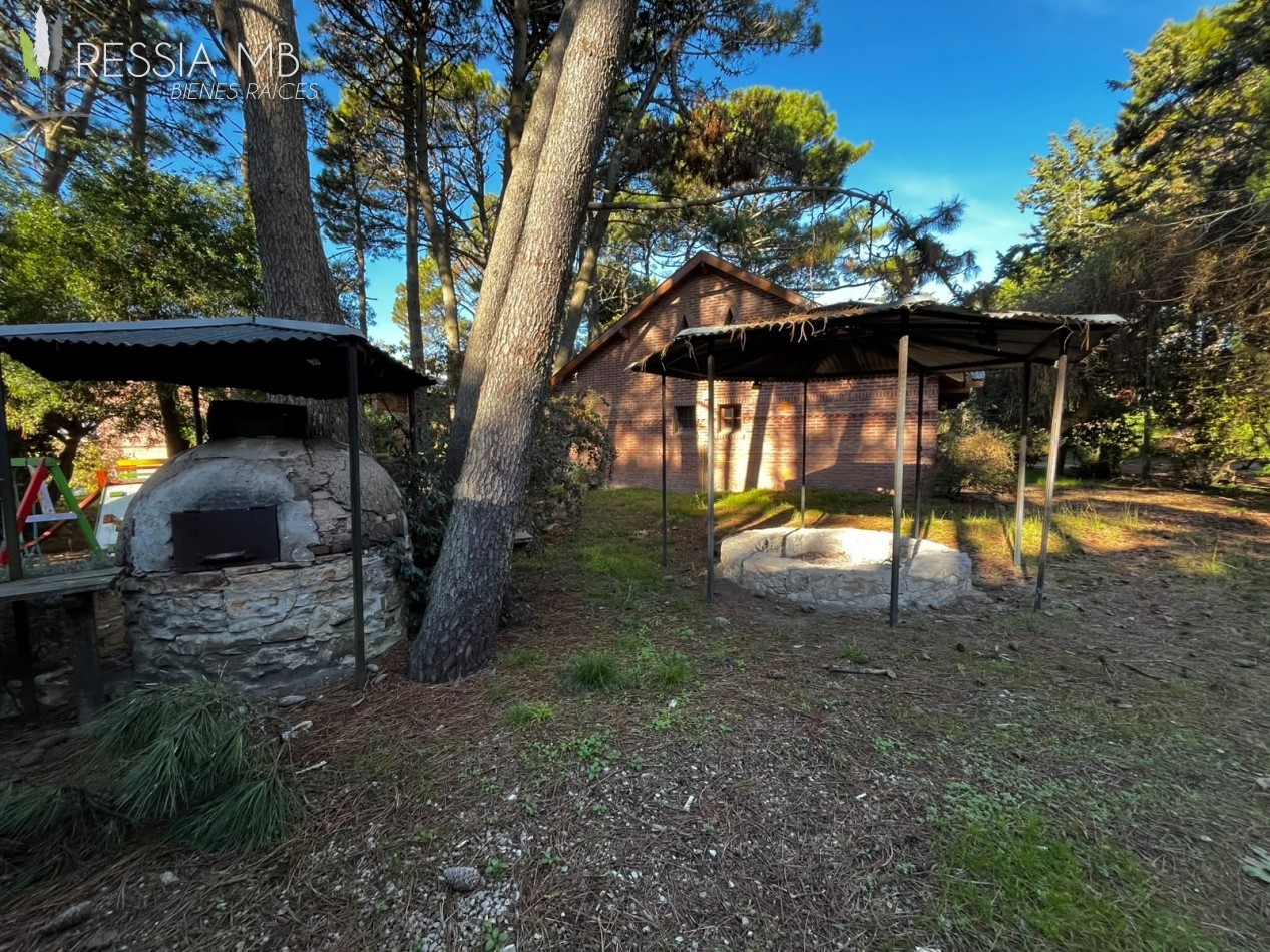 Complejo "Pinares del Mar" en venta - Calle 43 y Mar del Plata - en Mar Azul