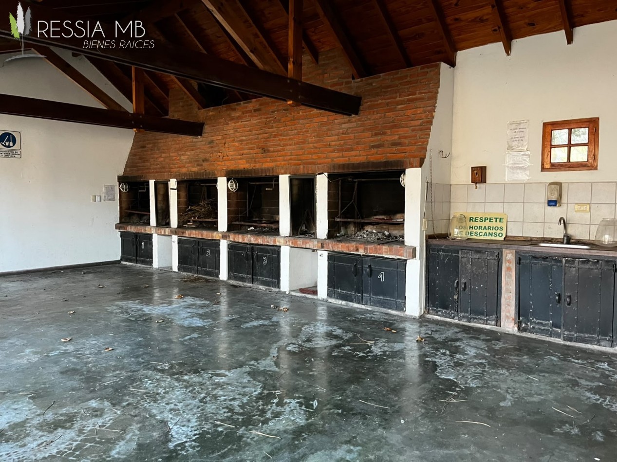 Complejo "Pinares del Mar" en venta - Calle 43 y Mar del Plata - en Mar Azul