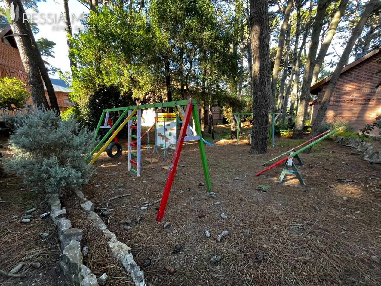 Complejo "Pinares del Mar" en venta - Calle 43 y Mar del Plata - en Mar Azul