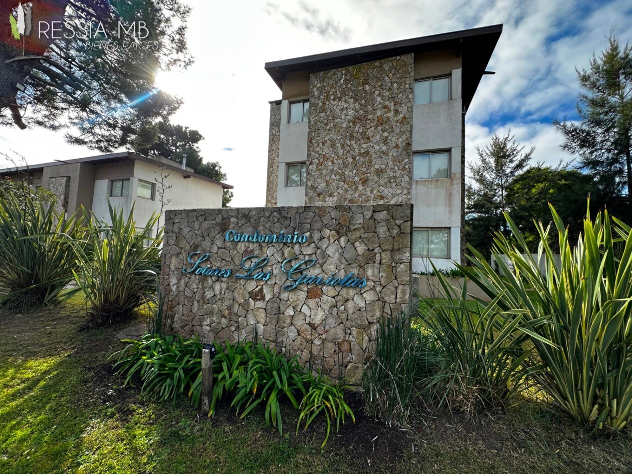 Duplex frontal - PB - "Condominio Las Gaviotas" - Calle 28 e/ Punta del Indio y Viña del Mar - Las Gaviotas