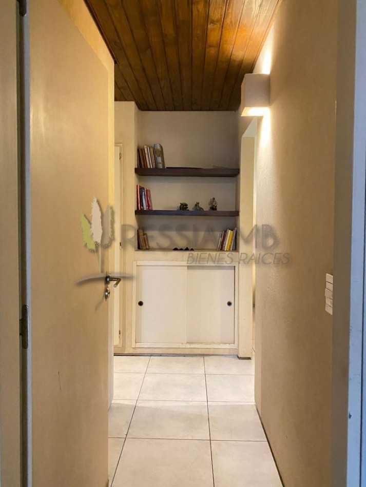 Casa con parque en Mar Azul - Opcion a 3 lotes (1.425 m²)