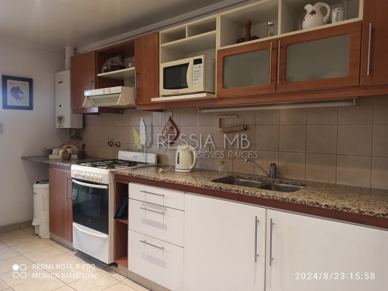 EN VENTA HERMOSO SEMIPISO DE 5 AMBIENTES EN EDIFICIO BUILDING EN LA PLATA