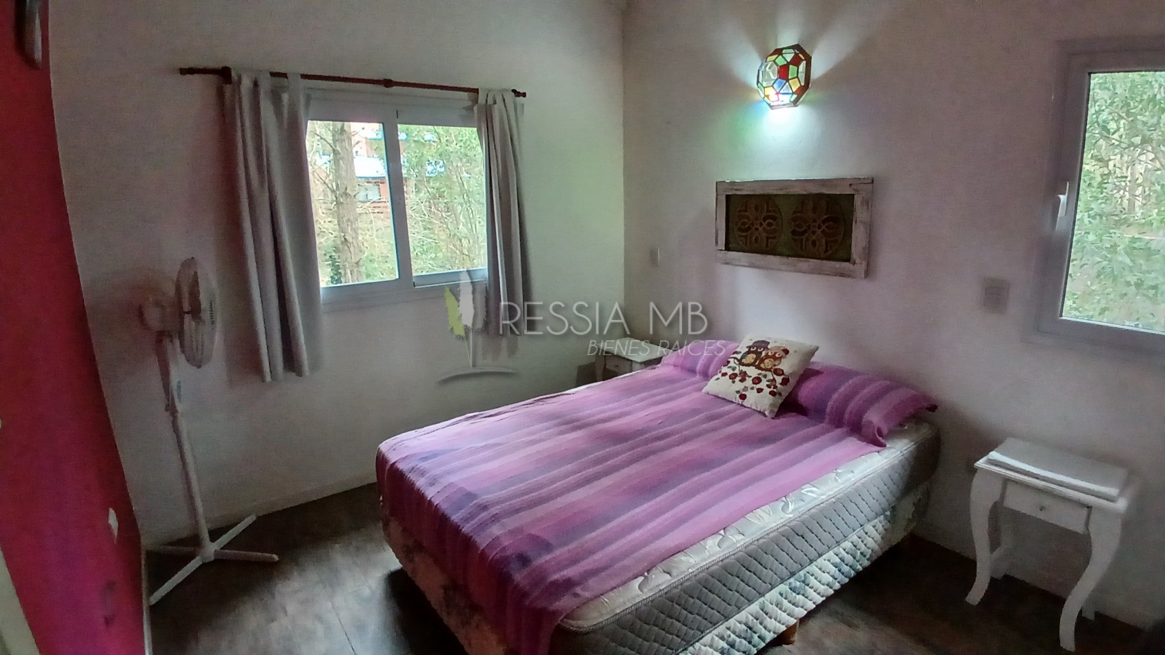 Casa en Venta  - 3 Dormitorios + gran parque arbolado - Ranqueles entre Mansilla y Av. del Plata, con salida tambien a Av. del Lucero - Mar de las Pampas