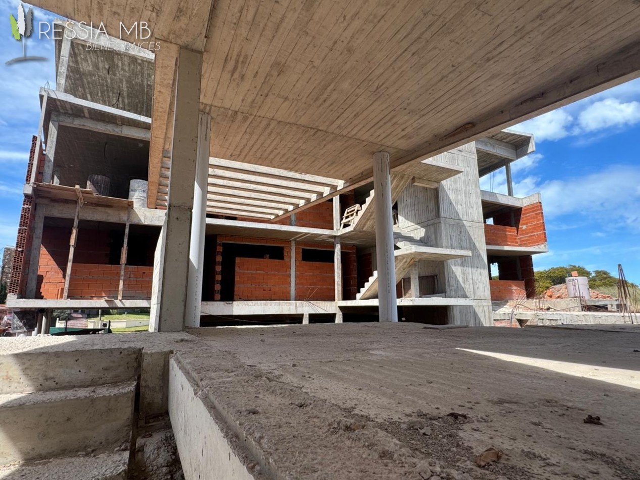 Departamentos en Venta de 2 ambientes con cochera - Venta en Pozo en Villa Gesell - CEFIRO Complejo Playero