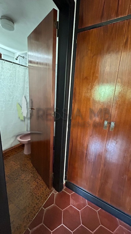 Depto 2 Ambientes con Balcon - Al Frente, Luminoso y a 2 Cuadras del Mar - Villa Gesell