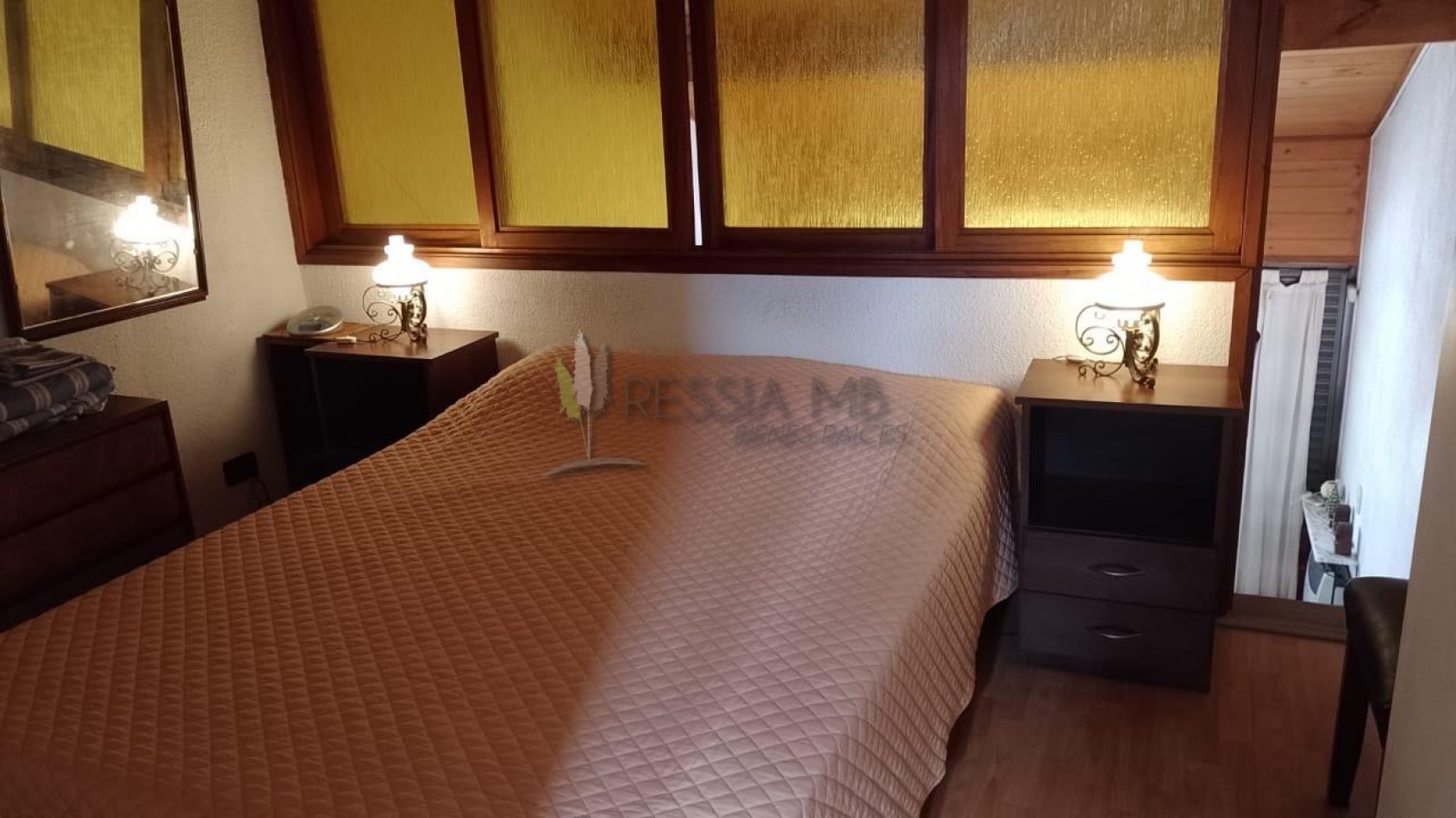¡OPORTUNIDAD UNICA FRENTE AL MAR! Departamento de 2 Ambientes + Cochera cerrada - Edif "Maryvent I"