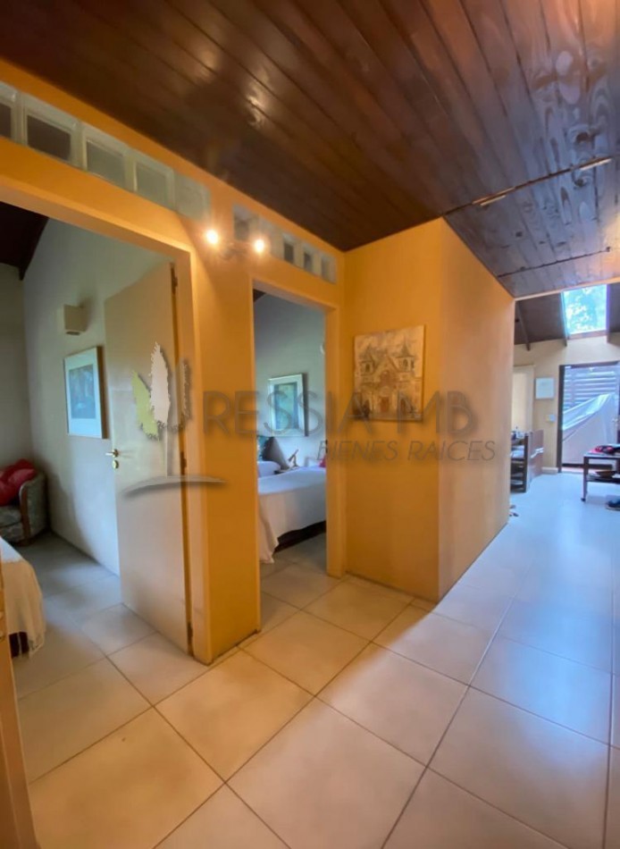 Casa con parque en Mar Azul - Opcion a 3 lotes (1.425 m²)