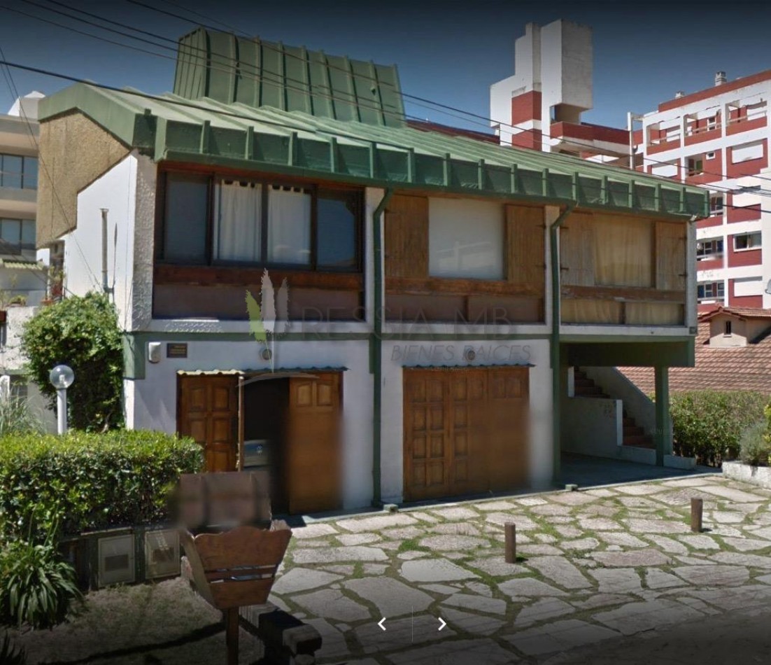 ¡OPORTUNIDAD UNICA FRENTE AL MAR! Departamento de 2 Ambientes + Cochera cerrada - Edif "Maryvent I"