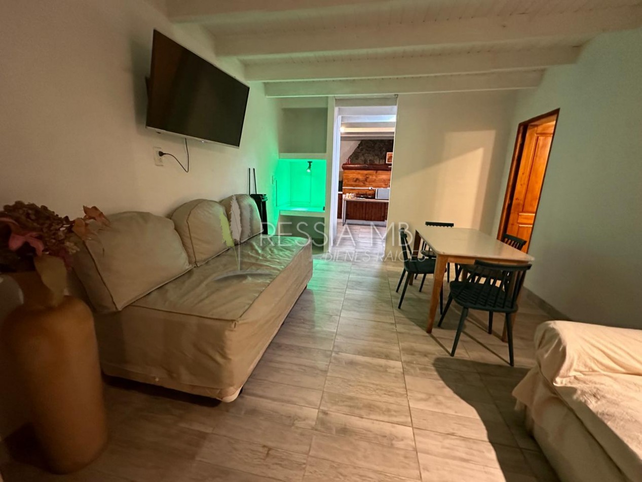 Destacada casa en venta sobre 3 lotes -  Calle 35 entre Viña del Mar y Punta del Indio - Mar Azul