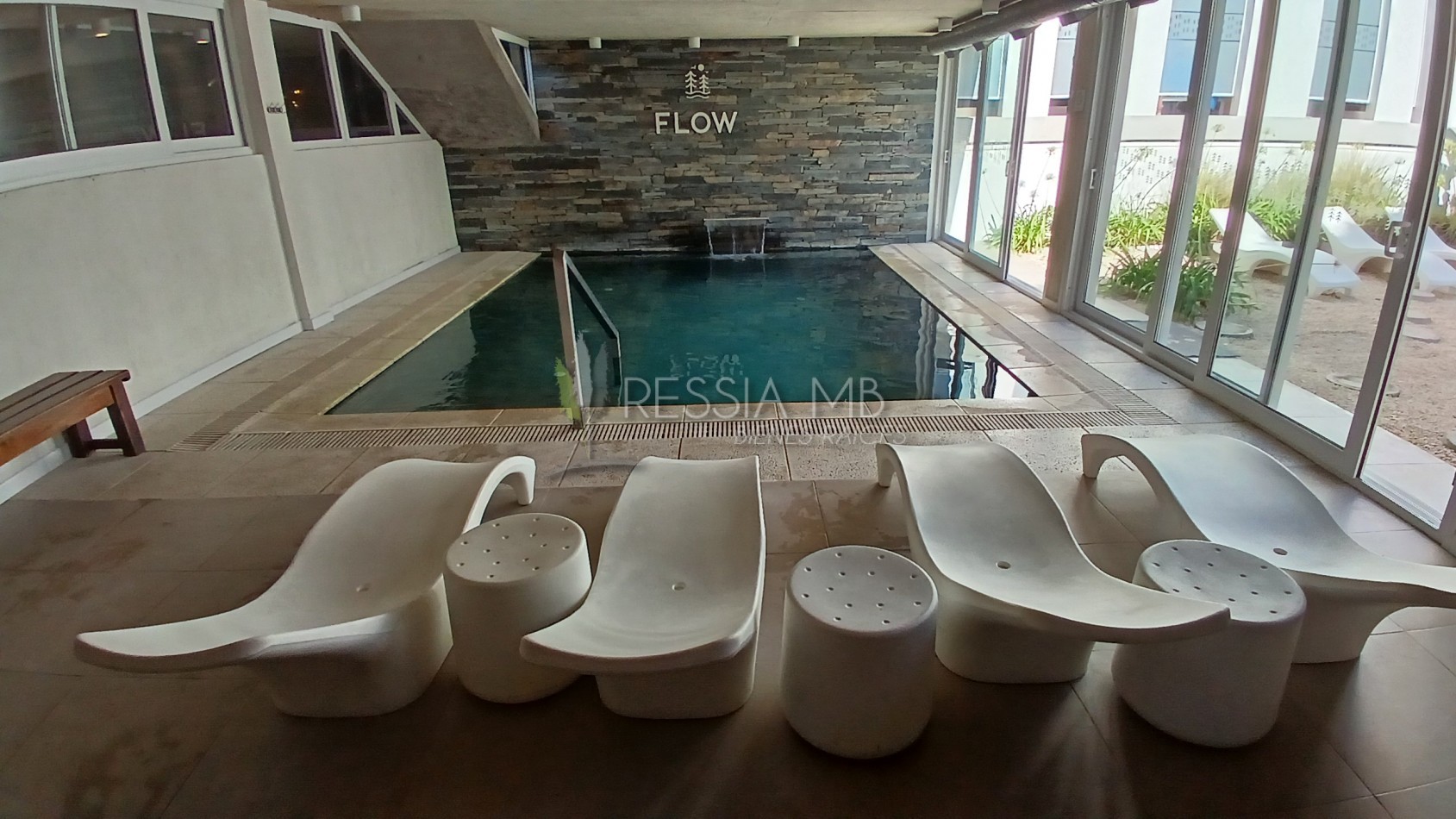 Dpto. en venta - 2 ambientes en terraza frente al mar - COMPLEJO FLOW - Las Gaviotas