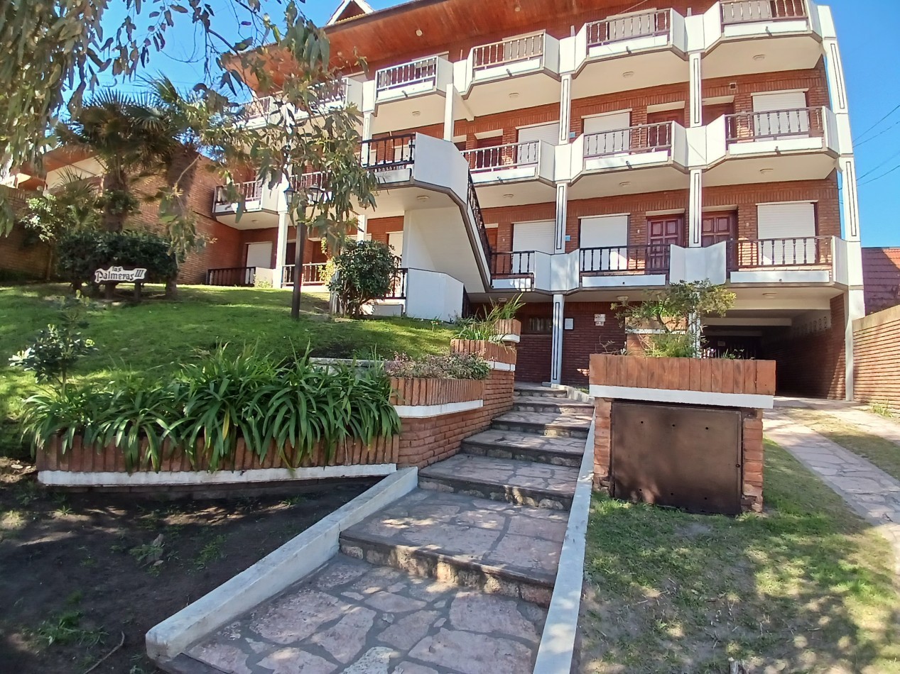 Dpto. en Alquiler Anual - Edificio PALMERAS III - Av. 1 e/114 y 115 - Villa GesellAlquiler Anual