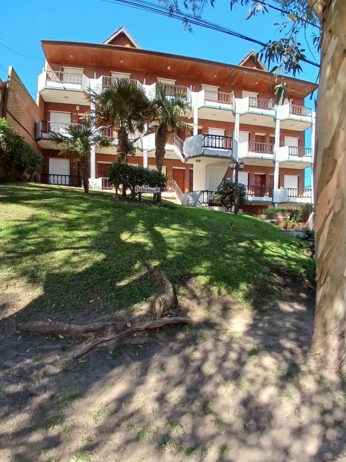 Dpto. en Alquiler Anual - Edificio PALMERAS III - Av. 1 e/114 y 115 - Villa GesellAlquiler Anual