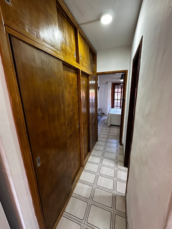 Dpto. en Alquiler Anual - Edificio PALMERAS III - Av. 1 e/114 y 115 - Villa GesellAlquiler Anual