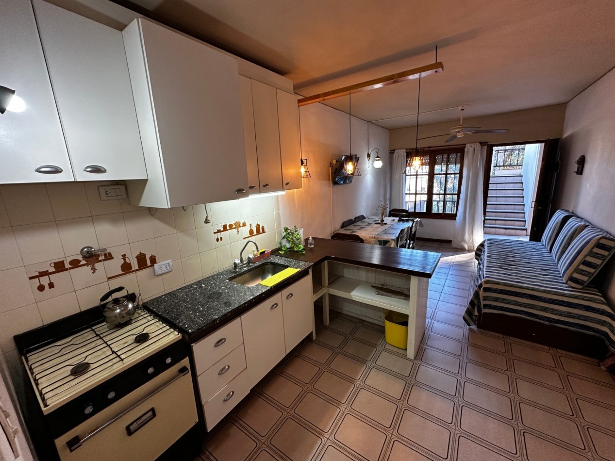Dpto. en Alquiler Anual - Edificio PALMERAS III - Av. 1 e/114 y 115 - Villa GesellAlquiler Anual