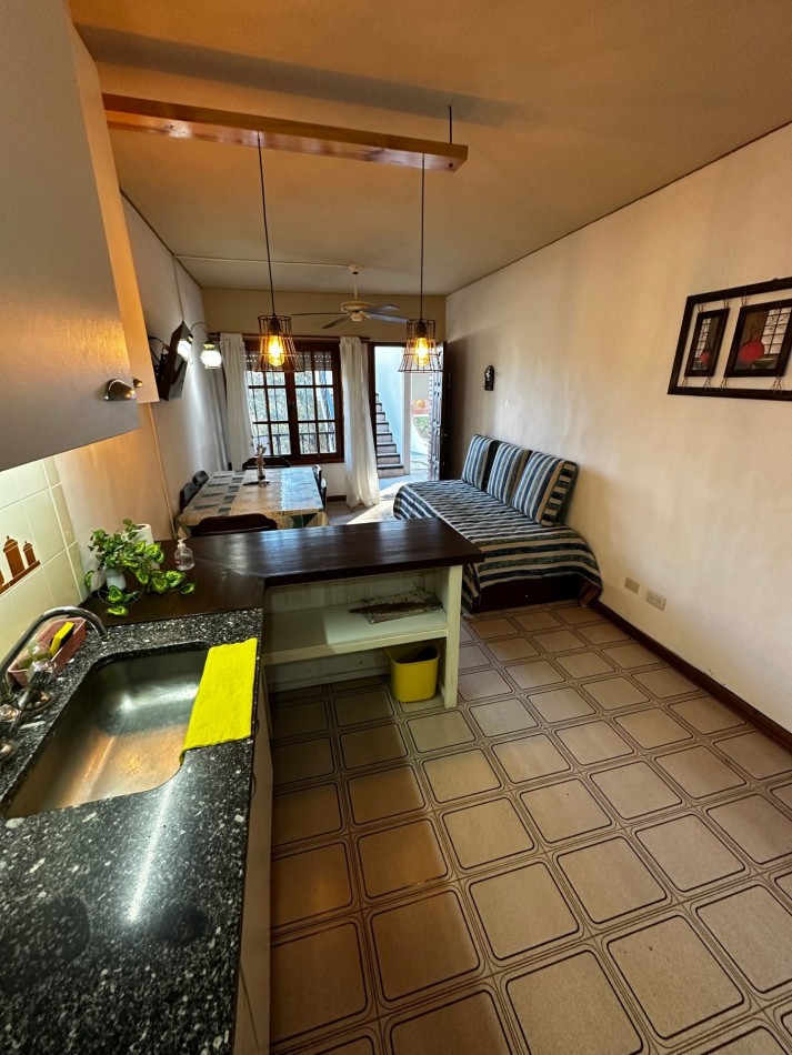 Dpto. en Alquiler Anual - Edificio PALMERAS III - Av. 1 e/114 y 115 - Villa GesellAlquiler Anual