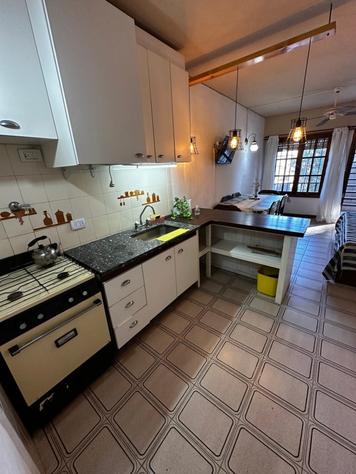Dpto. en Alquiler Anual - Edificio PALMERAS III - Av. 1 e/114 y 115 - Villa GesellAlquiler Anual