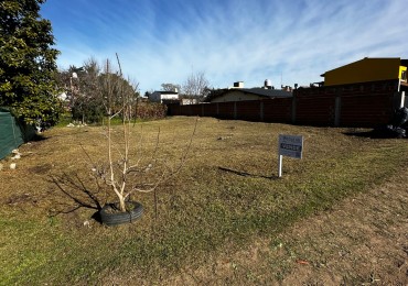 Lote en venta - MULTIFAMILIAR 400,19m2 - Paseo 110 e/12 y 13 - Villa Gesell