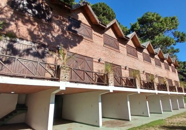 Complejo "Pinares del Mar" en venta - Calle 43 y Mar del Plata - en Mar Azul