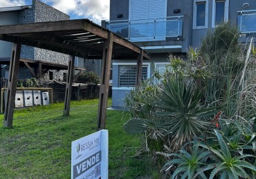 DUPLEX EN VENTA EN VILLA GESELL | 2 DORMITORIOS | PATIO, PARRILLA Y COCHERA | GRAN POTENCIAL DE INVERSION