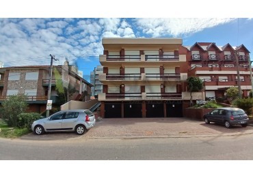 Departamento en venta 2 ambientes Av. 1 entre 110 y 111