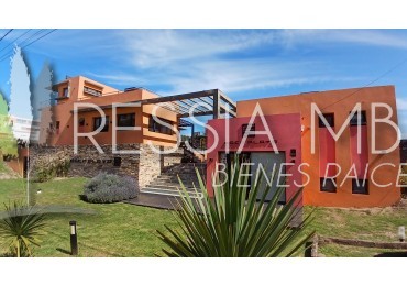 Dpto en venta 3 amb. - COMPLEJO DOCK PLAYA - Paseo 151 e/Playa y Av. 1 - Villa Gesell