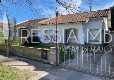 Casa en Venta - 2 dormitorios  - Barrio Jorge Newbery - Canada N° 2029 - Mar del Plata