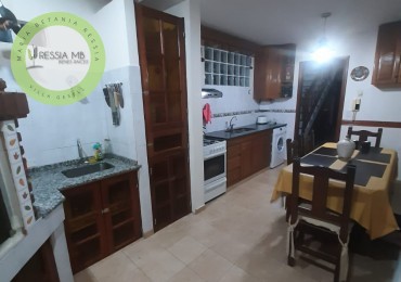  HERMOSO TRIPLEX EN VENTA - CATAMARCA E/STROBEL Y DE LA REDUCCION -  SAN BERNARDO