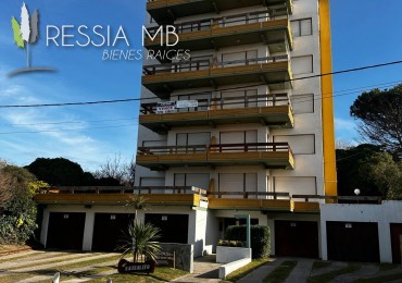 Dpto. en venta - 3 ambientes c/cochera - Alameda 201 e/ 307 y 308 - Barrio Norte - Villa Gesell