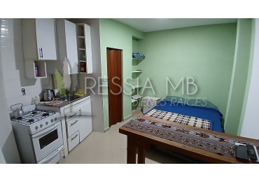 Vendemos hermoso monoambiente - Paseo 126 e/ Av. 1 y 2 - Edificio "Rosamar"