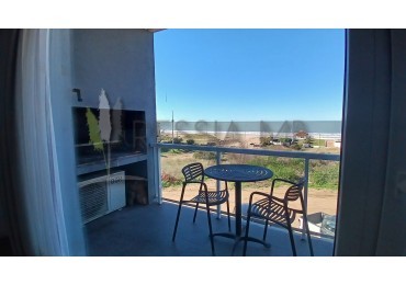Venta de Dpto. frente al Mar - COMPLEJO ESPACIO MARINA - Av costanera e/ 150 y 151 - Villa Gesell